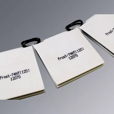 ခေတ်မီစက်မှုလုပ်ငန်းစနစ်များတွင် ဖောက်သည်၏လိုအပ်သော အပူဓာတ်ကို ထိရောက်စွာပြောင်းလဲပေးနိုင်သည့်အတိုင်း ရွေးချယ်နိုင်သော စက်ဘီးစီး TE Coolers များ မည်သို့လုပ်ဆောင်နိုင်မည်နည်း။